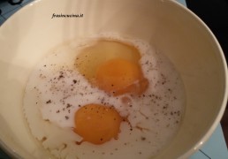 omelette con i carciofi uova