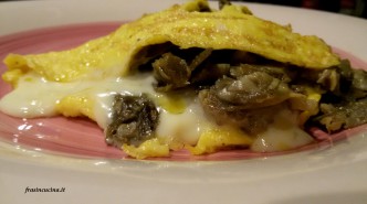 omelette con i carciofi