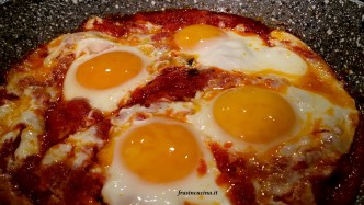uova al pomodoro