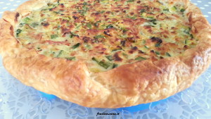 Torta salata zucchine e prosciutto cotto