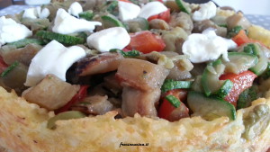 crostata di riso con ratatuia e burrata