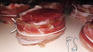 Medaglioni di maiale pancettati