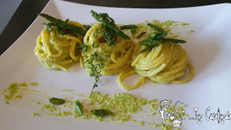 spaghetti al pesto di asparagi