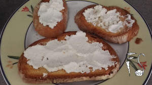 Bruchette estive_ricotta