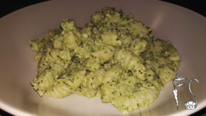 Fusilli al pesto di basilico e nocciole 2