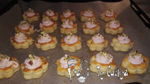 Vol-au-vent con mousse di mortadella